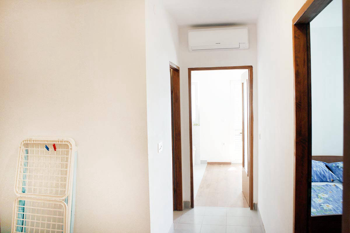 Podvornica apartments Metajna