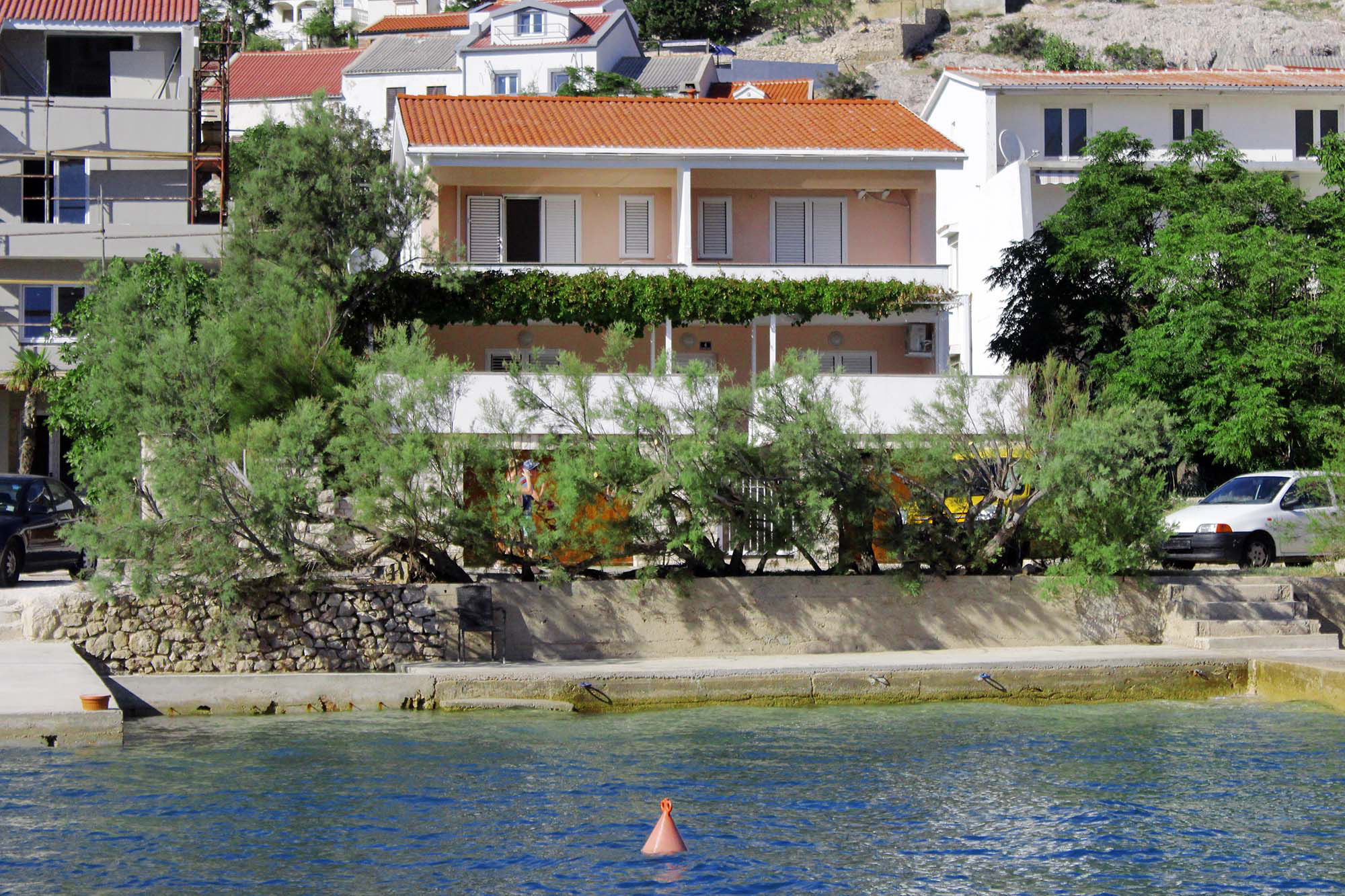 Podvornica apartments Metajna